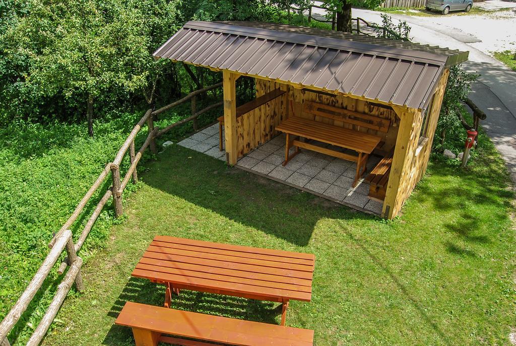 Apartments Zornik Бовец Екстер'єр фото