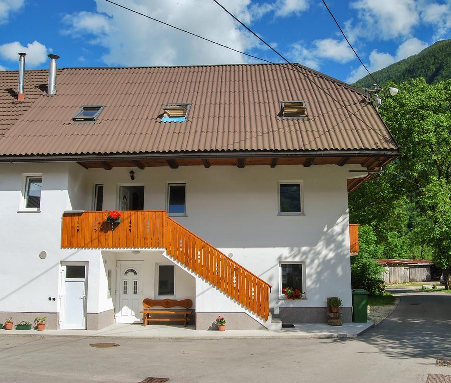 Apartments Zornik Бовец Екстер'єр фото